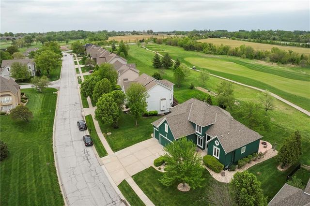 4417 N 141st Street, Basehor, KS 66007