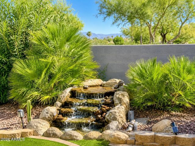 15876 W Alpine Ridge Drive, Surprise, AZ 85374