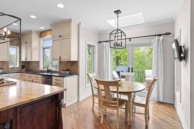 11421 Bluestem Lane, Eden Prairie, MN 55347