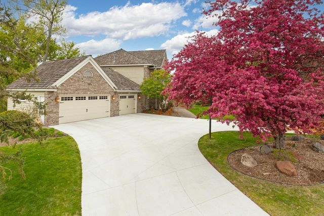 11421 Bluestem Lane, Eden Prairie, MN 55347