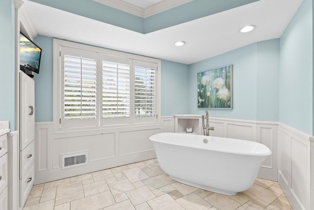 11421 Bluestem Lane, Eden Prairie, MN 55347