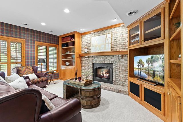 11421 Bluestem Lane, Eden Prairie, MN 55347
