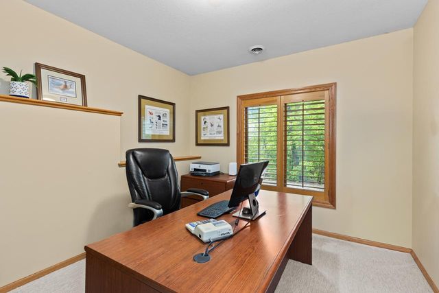 11421 Bluestem Lane, Eden Prairie, MN 55347