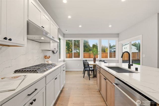 33689 NE 42nd Street, Carnation, WA 98014