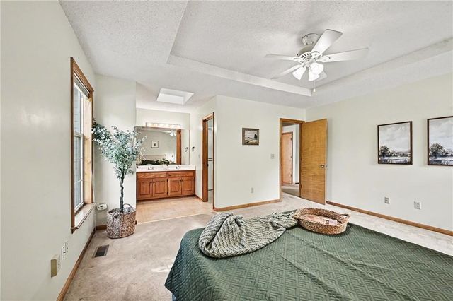 19108 E 27th St Court, Independence, MO 64057