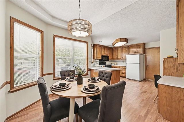 19108 E 27th St Court, Independence, MO 64057