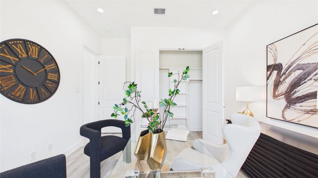 2413 Harrington Street, Houston, TX 77026