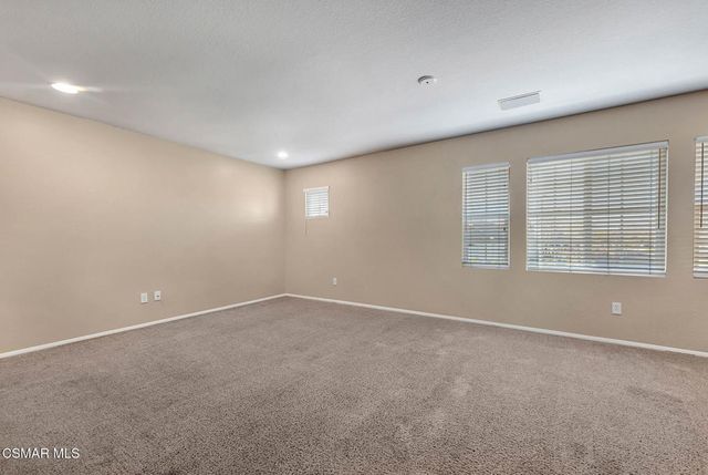 2016 Magpie Court, Newbury Park, CA 91320
