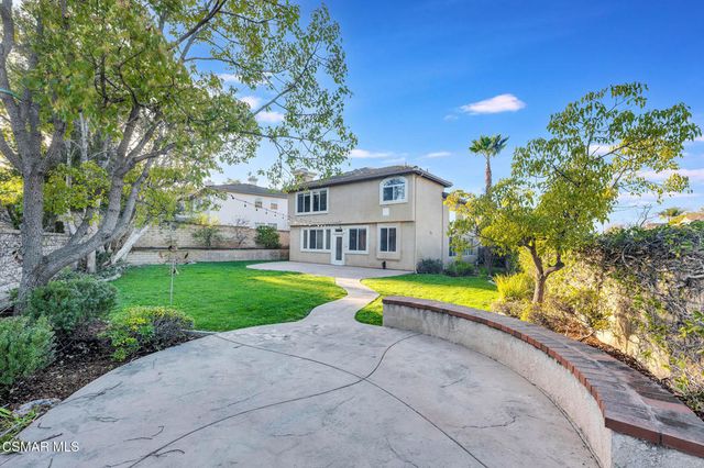 2016 Magpie Court, Newbury Park, CA 91320
