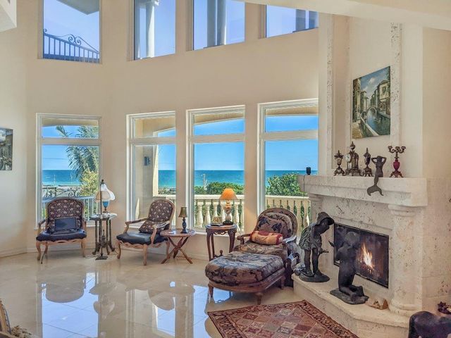 8327 Jimmy Buffett Mem Highway, Melbourne Beach, FL 32951