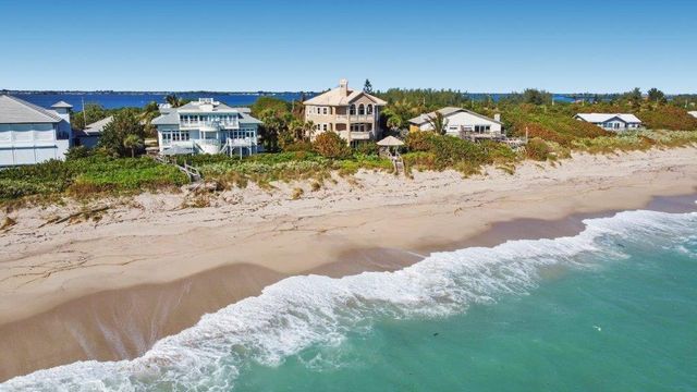 8327 Jimmy Buffett Mem Highway, Melbourne Beach, FL 32951