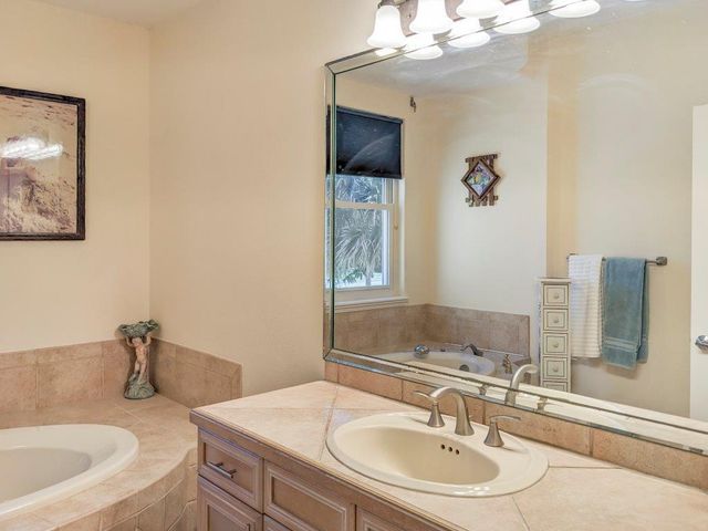 8327 Jimmy Buffett Mem Highway, Melbourne Beach, FL 32951