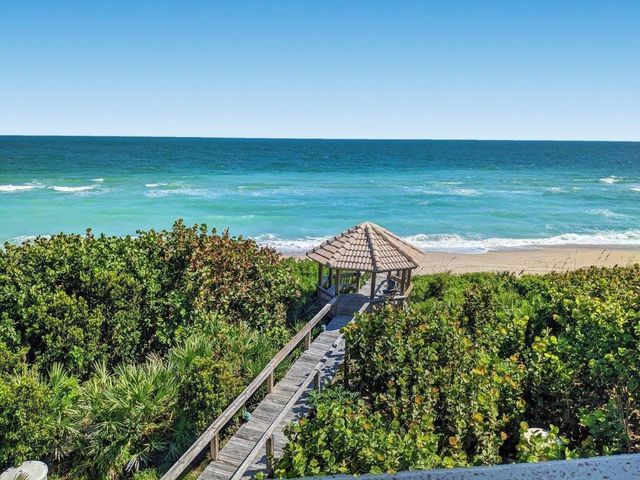 8327 Jimmy Buffett Mem Highway, Melbourne Beach, FL 32951