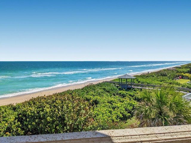 8327 Jimmy Buffett Mem Highway, Melbourne Beach, FL 32951