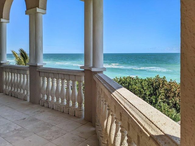 8327 Jimmy Buffett Mem Highway, Melbourne Beach, FL 32951