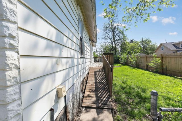 446 S Powell Avenue, Columbus, OH 43204