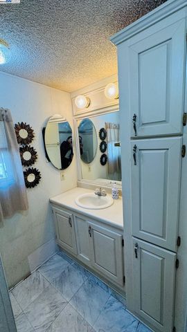 2399 E 14th 112, San Leandro, CA 94577
