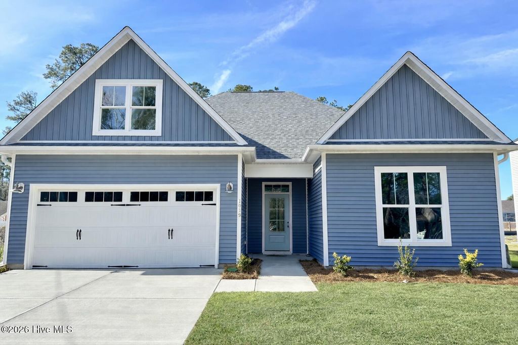 55 N Bandwheel Way, Hampstead, NC 28443