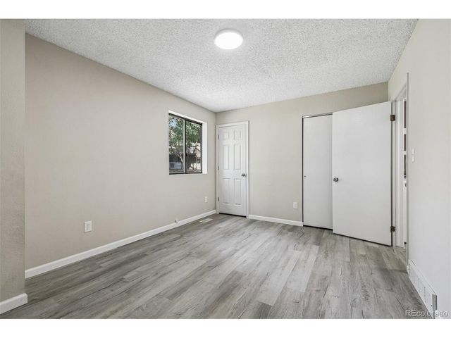 2867 W Rowland Ave, Littleton, CO 80120