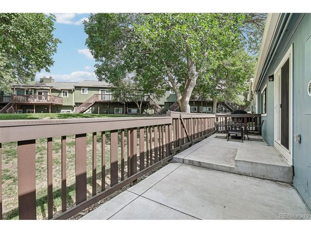 2867 W Rowland Ave, Littleton, CO 80120