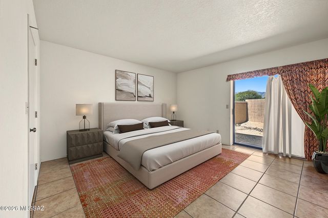 8961 E Linden Street, Tucson, AZ 85715