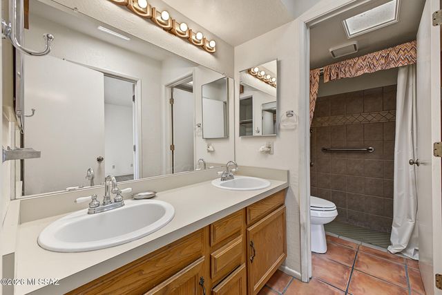 8961 E Linden Street, Tucson, AZ 85715