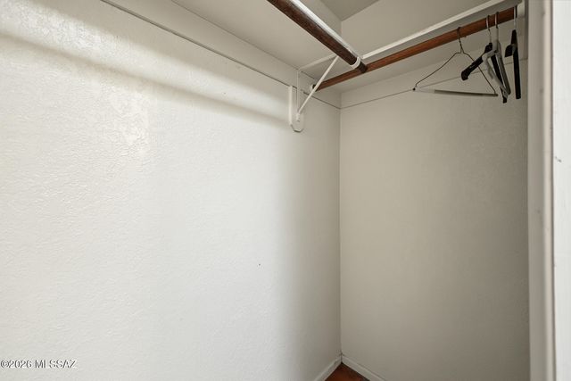 8961 E Linden Street, Tucson, AZ 85715