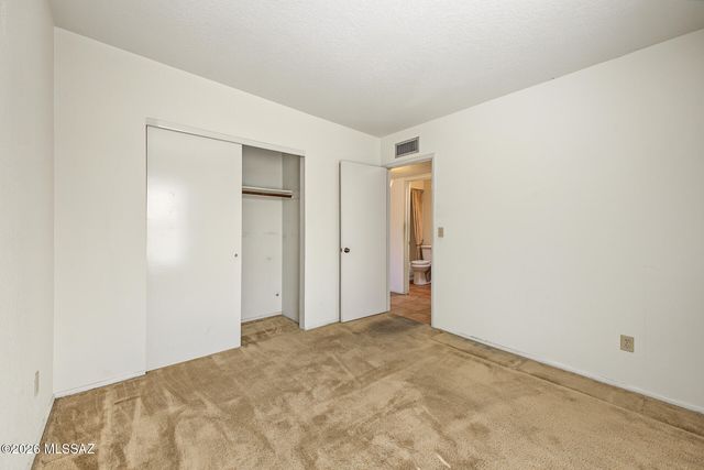 8961 E Linden Street, Tucson, AZ 85715