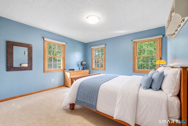 48 Hawthorne Mead Drive, Glastonbury, CT 06033