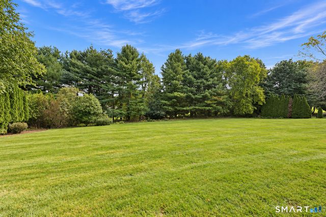 48 Hawthorne Mead Drive, Glastonbury, CT 06033