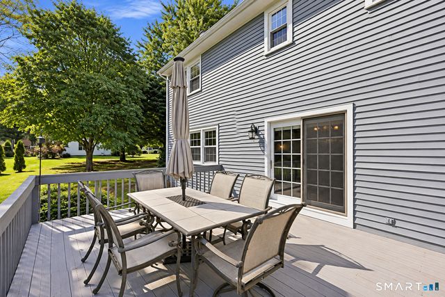 48 Hawthorne Mead Drive, Glastonbury, CT 06033