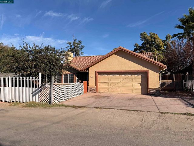 1859 Vine Ln, Antioch, CA 94509