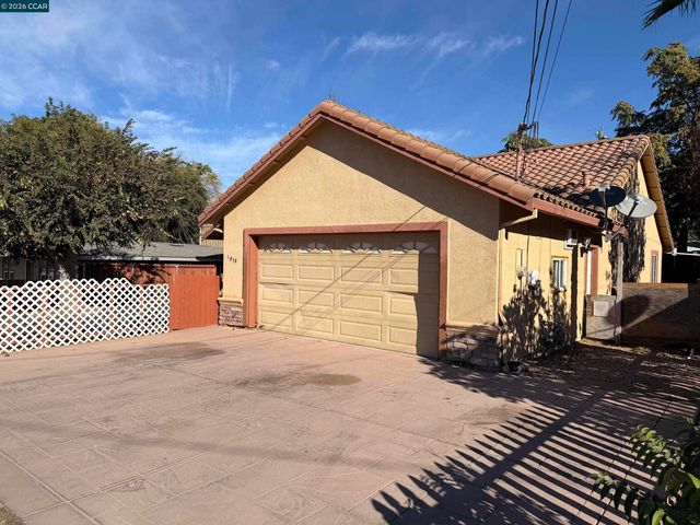 1859 Vine Ln, Antioch, CA 94509