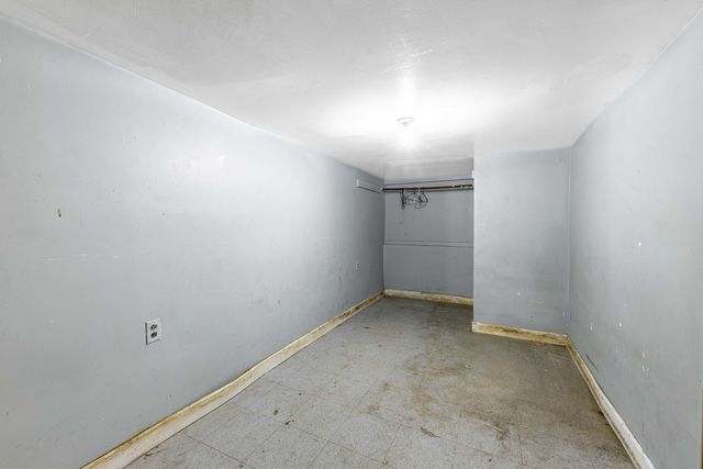 2352 S Lawndale Avenue, Chicago, IL 60623