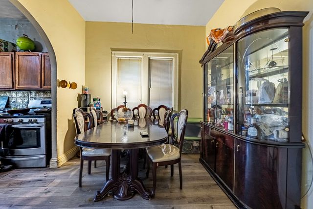 2352 S Lawndale Avenue, Chicago, IL 60623