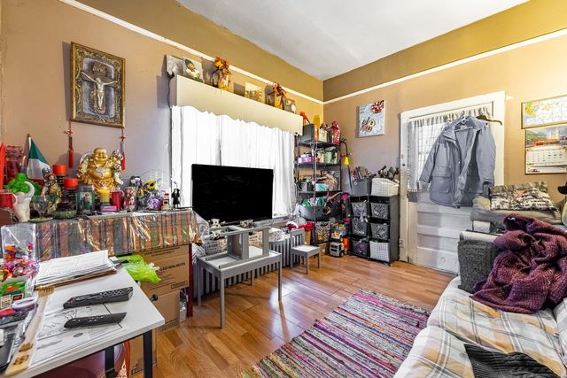 2352 S Lawndale Avenue, Chicago, IL 60623