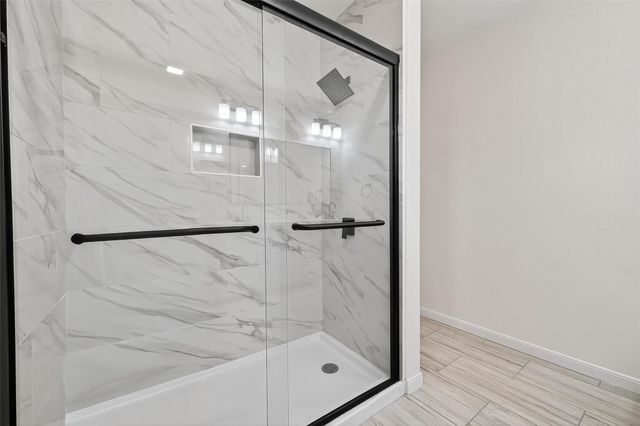 26522 Hillside Drive, Spring, TX 77386