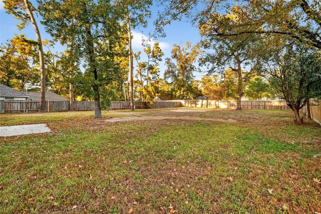 26522 Hillside Drive, Spring, TX 77386