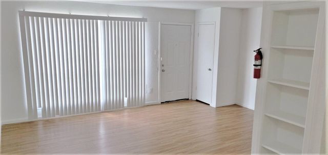 9201 Clarewood Drive 283, Houston, TX 77036