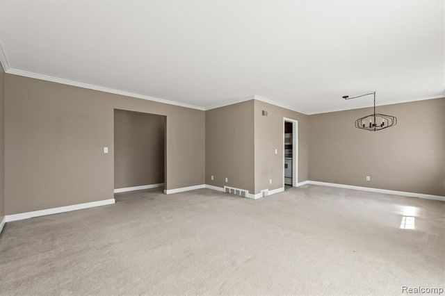 1975 Axtell Drive, Troy, MI 48084