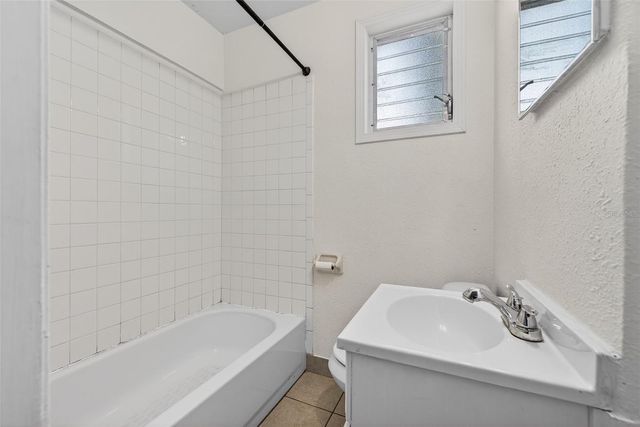 500 35TH AVENUE N, St Petersburg, FL 33704