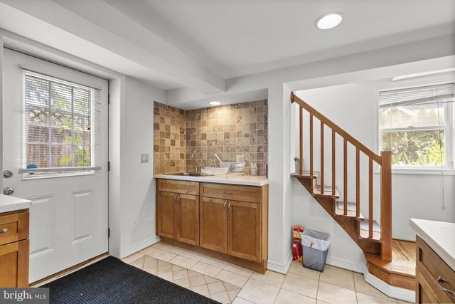 7311 FLOWER AVE, Takoma Park, MD 20912