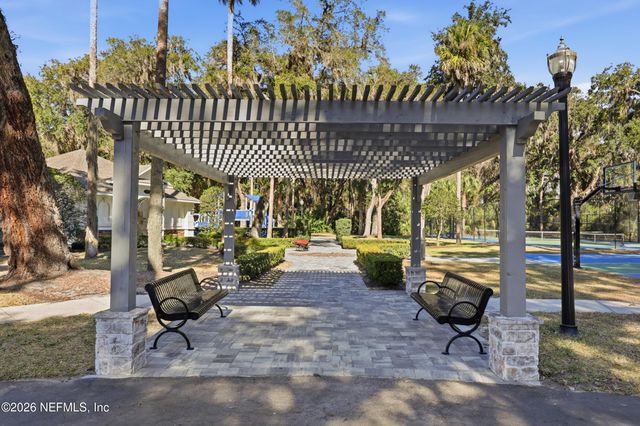 533 HONEY LOCUST Lane, Ponte Vedra Beach, FL 32082