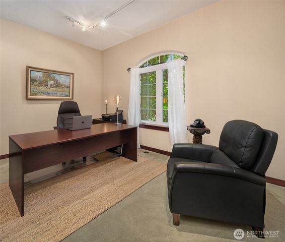 1000 Creso Road S, Spanaway, WA 98387