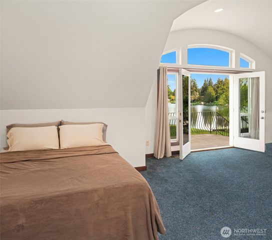 1000 Creso Road S, Spanaway, WA 98387
