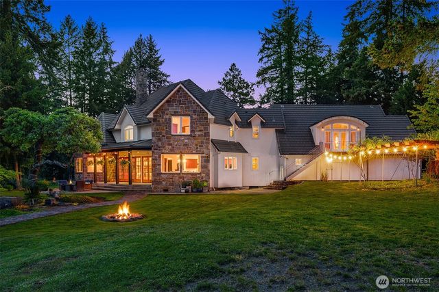 1000 Creso Road S, Spanaway, WA 98387