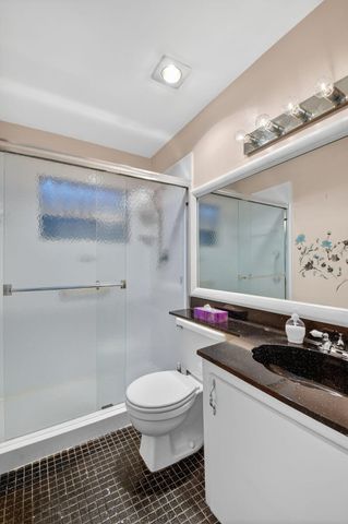 7352 Pine Forest Circle, Lake Worth, FL 33467