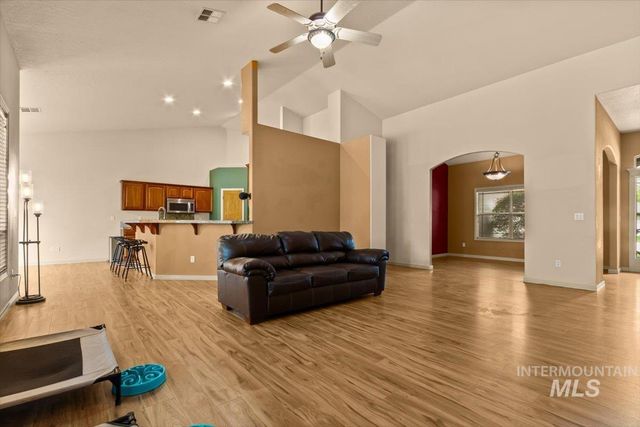 2491 W Maracay Dr, Meridian, ID 83646