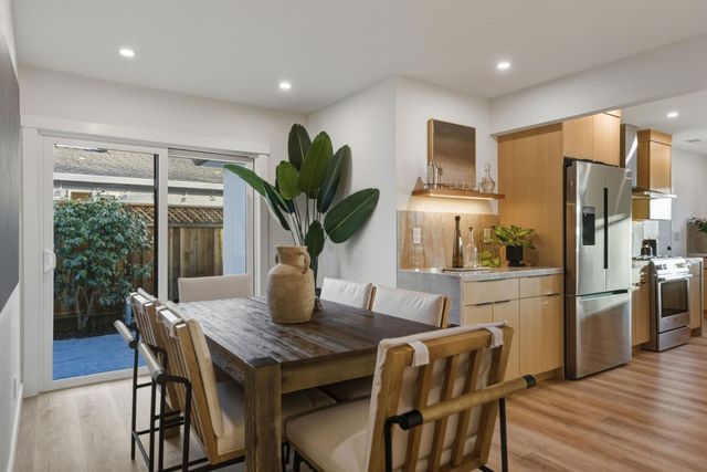 1621 Connecticut Drive, Redwood City, CA 94061