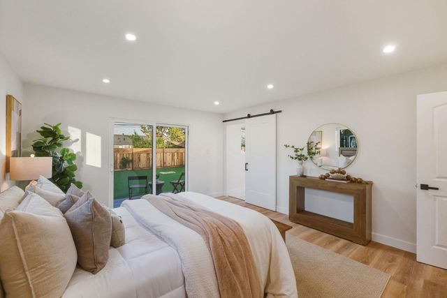 1621 Connecticut Drive, Redwood City, CA 94061